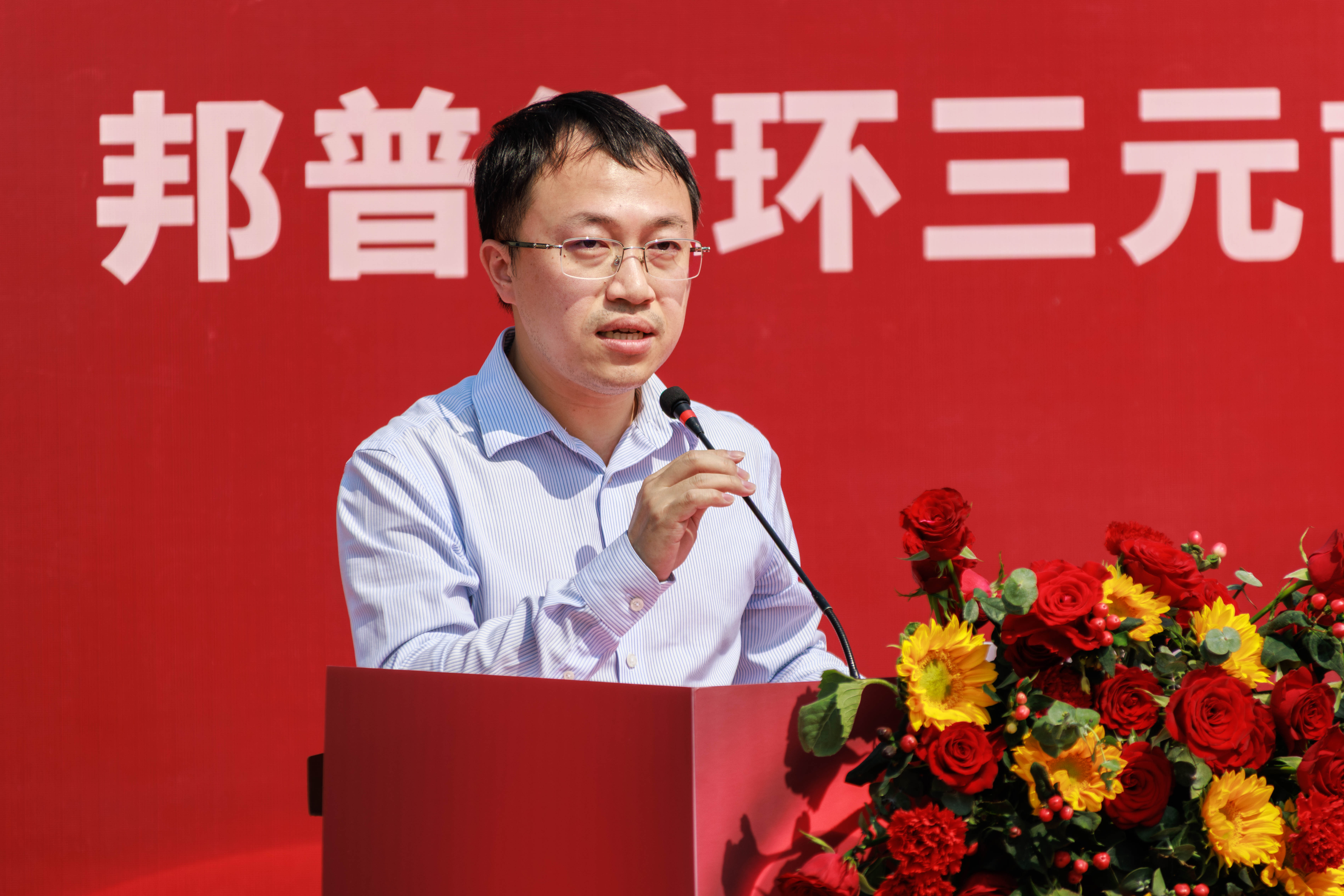 照片4.jpg